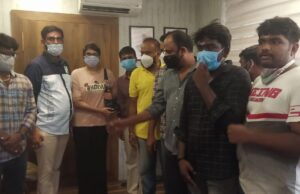 பூஜையோடு டப்பிங்கை தொடங்கிய வெங்கட் பிரபு!