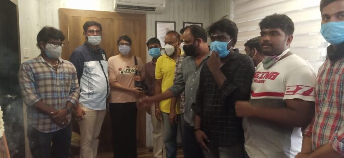 பூஜையோடு டப்பிங்கை தொடங்கிய வெங்கட் பிரபு!