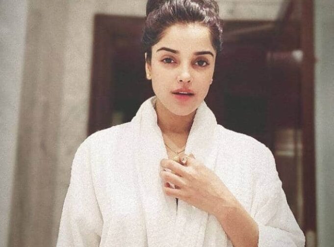 டெஸ்ட் எடுத்து ஒரு வாரம் ஆச்சு, ரிசல்ட் இன்னும் வரலப்பா: பியா பாஜ்பாய்!