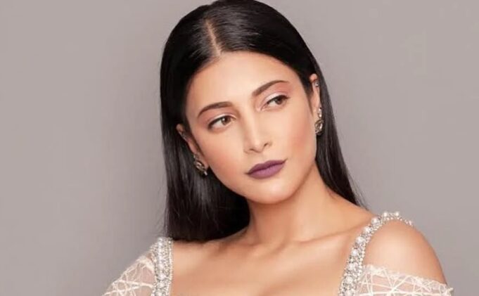 எனக்கும் பண பிரச்சனை இருக்கு: ஸ்ருதி ஹாசன்!